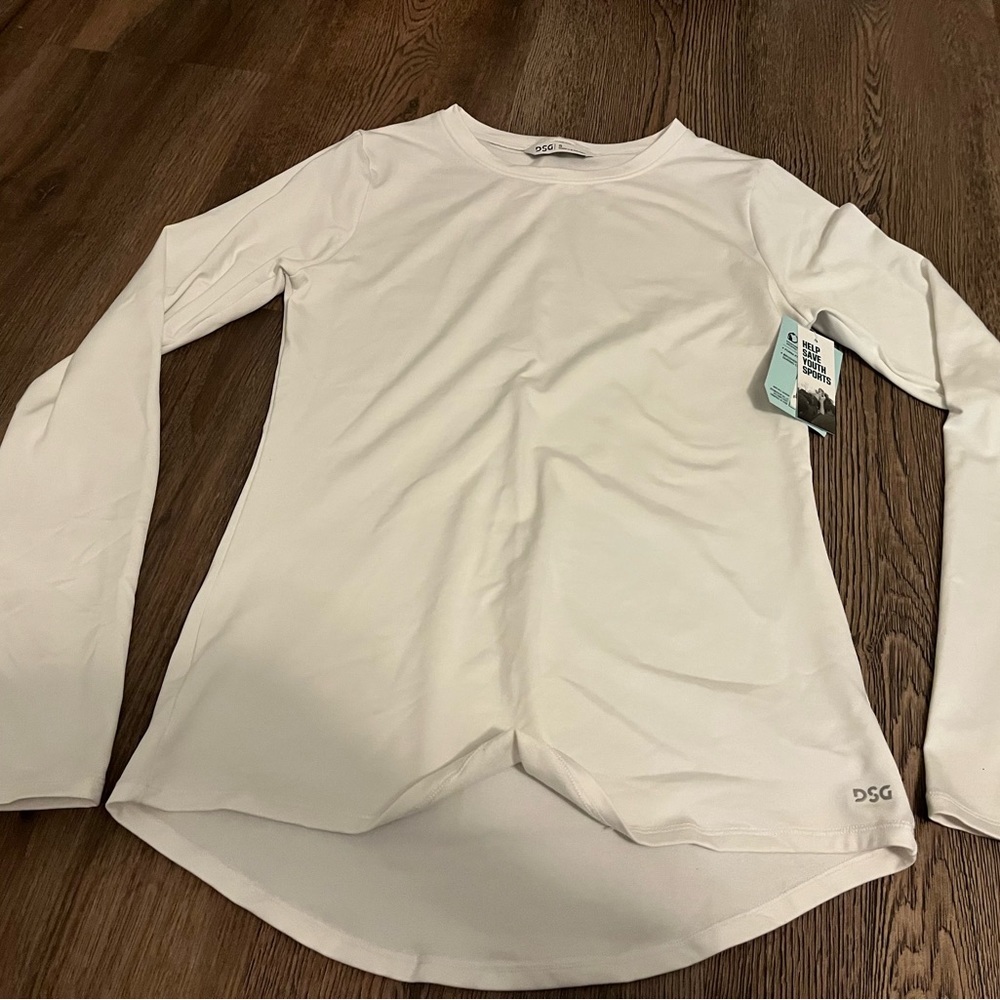 Dicks Sporting Goods Set of 2 White Undershirts or Running Shirts